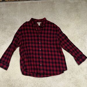 Duluth Trading Co Red and Black Plaid Button Down Shirt